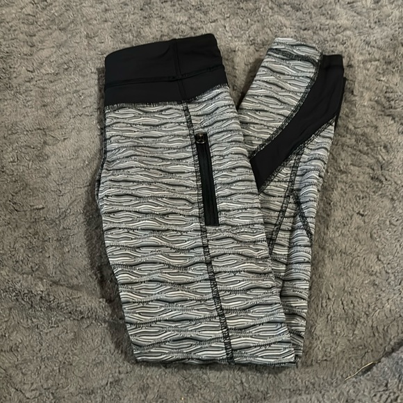 lululemon athletica Pants - LuLulemon leggings